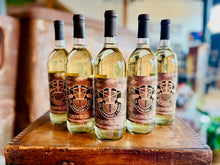 Load image into Gallery viewer, GREEN BERET' (Pineapple Pear Riesling) 750ml (Release: March)