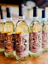 Load image into Gallery viewer, GREEN BERET' (Pineapple Pear Riesling) 750ml (Release: March)